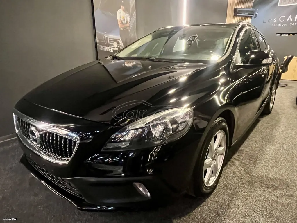 Μεταχειρισμένο VOLVO V40 CROSS COUNTRY 2019 - LasCARis Premium Cars Θεσσαλονίκη